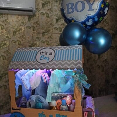 Baby arrival gifts- Birth announcement gifts - Its a boy - its a girl