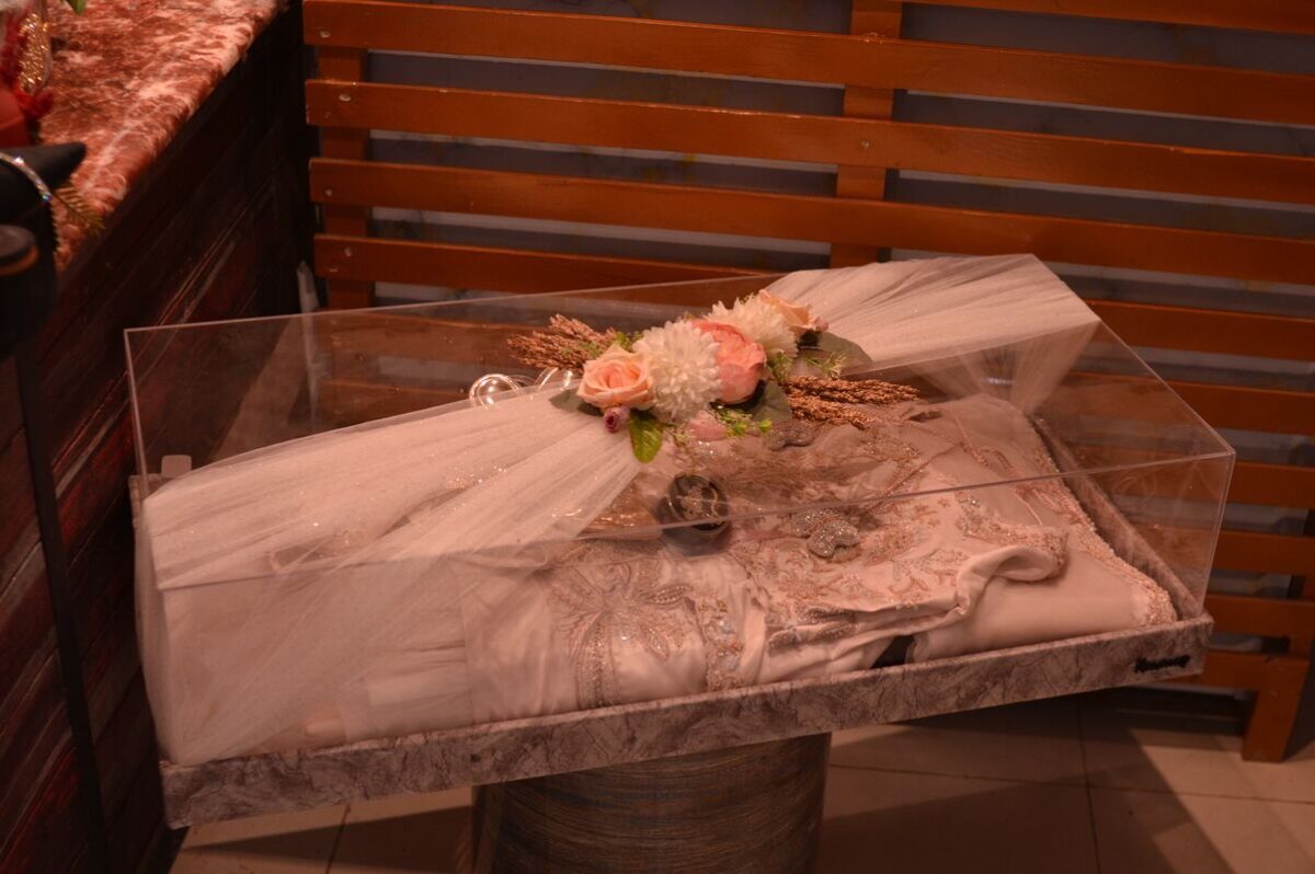 Trousseau Wrapping - Bridal Dress Wrapping - Groom Packing - Bari Packing Trousseau Wrapping - Bridal Dress Wrapping - Groom Packing - Bari Packing