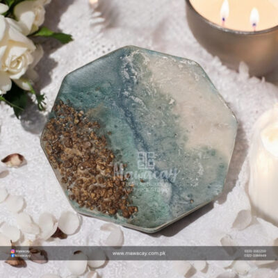 Handmade resin tray featuring vibrant colors and unique patterns, showcasing a smooth surface and raised edges, ideal for serving or displaying items